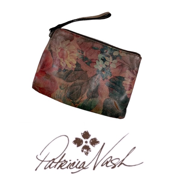 Patricia Nash 100% Full Grain Leather Cassini Wristlet - Picture 1 of 8